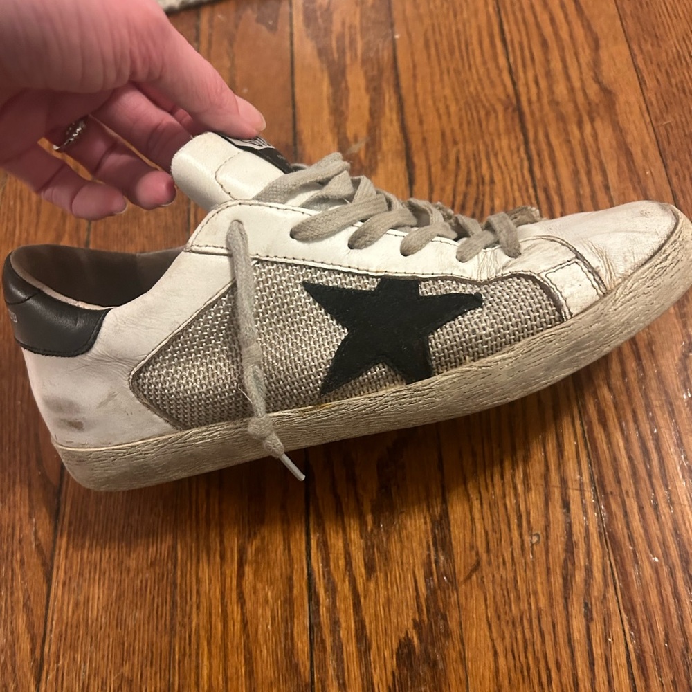 Golden Goose Sneakers